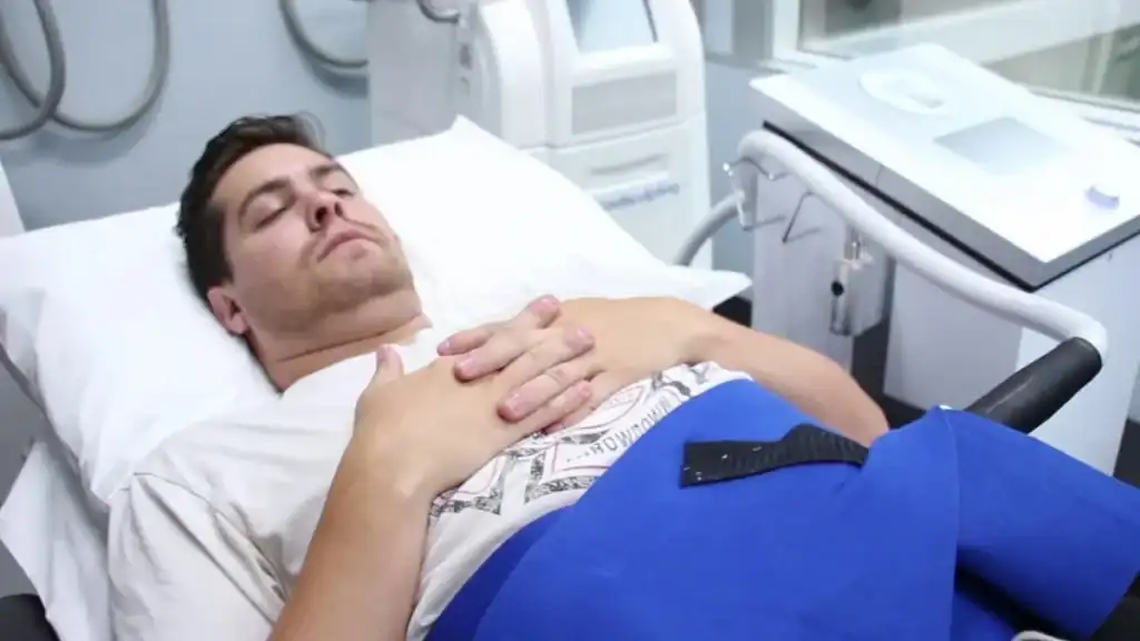 Transforming Bodies: Celebrity Success Stories and the Truth Behind Body Contouring 2 Image of male having body contouring Hampshire treatment